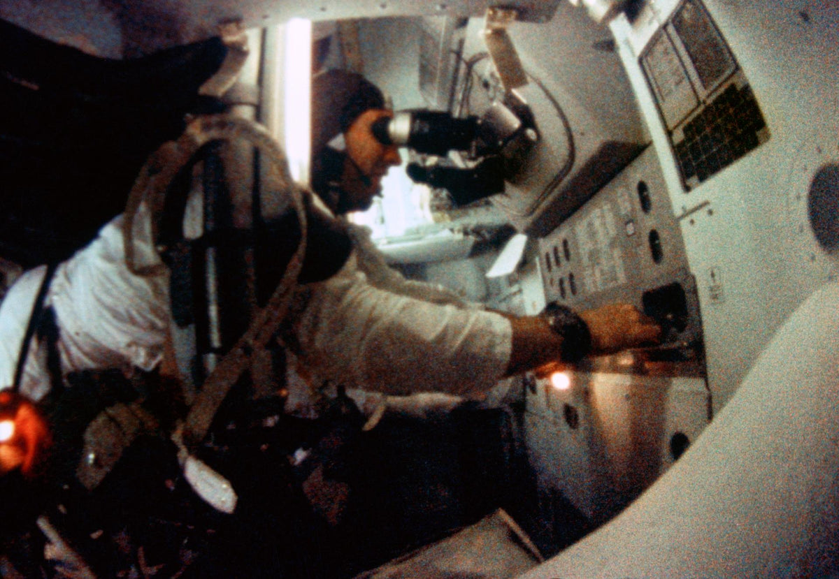 APOLLO 8: THE FIRST TIME HUMANITY LEFT HOME