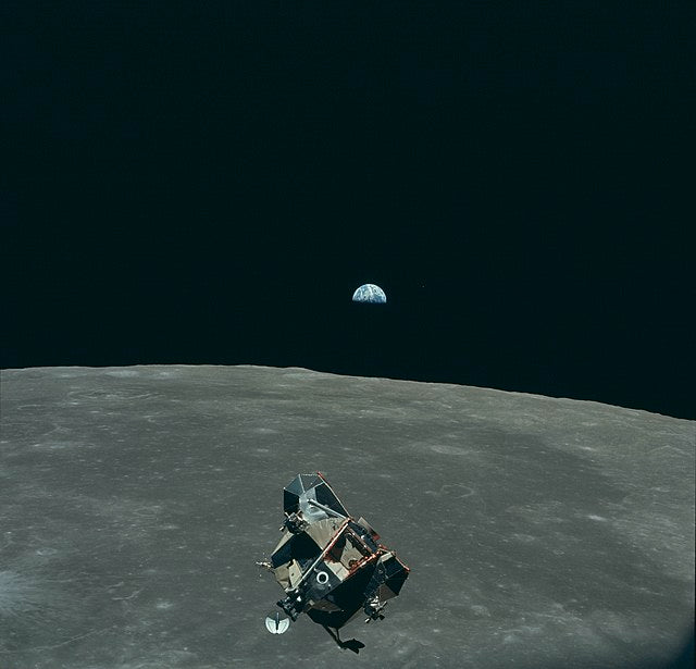TO THE MOON COLLECTION